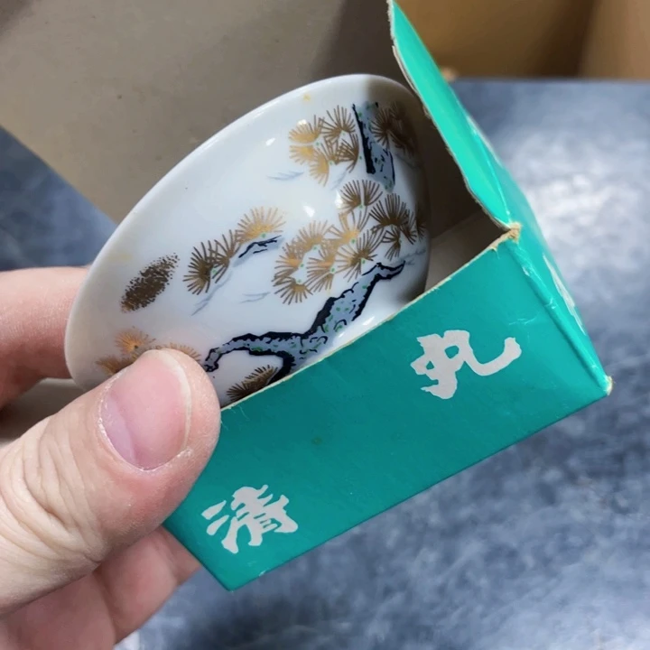 瓷片用*瓷制作工艺品摆件