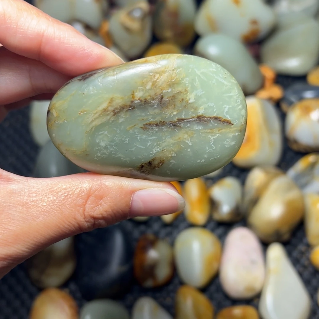 和田玉未镶嵌把件A3