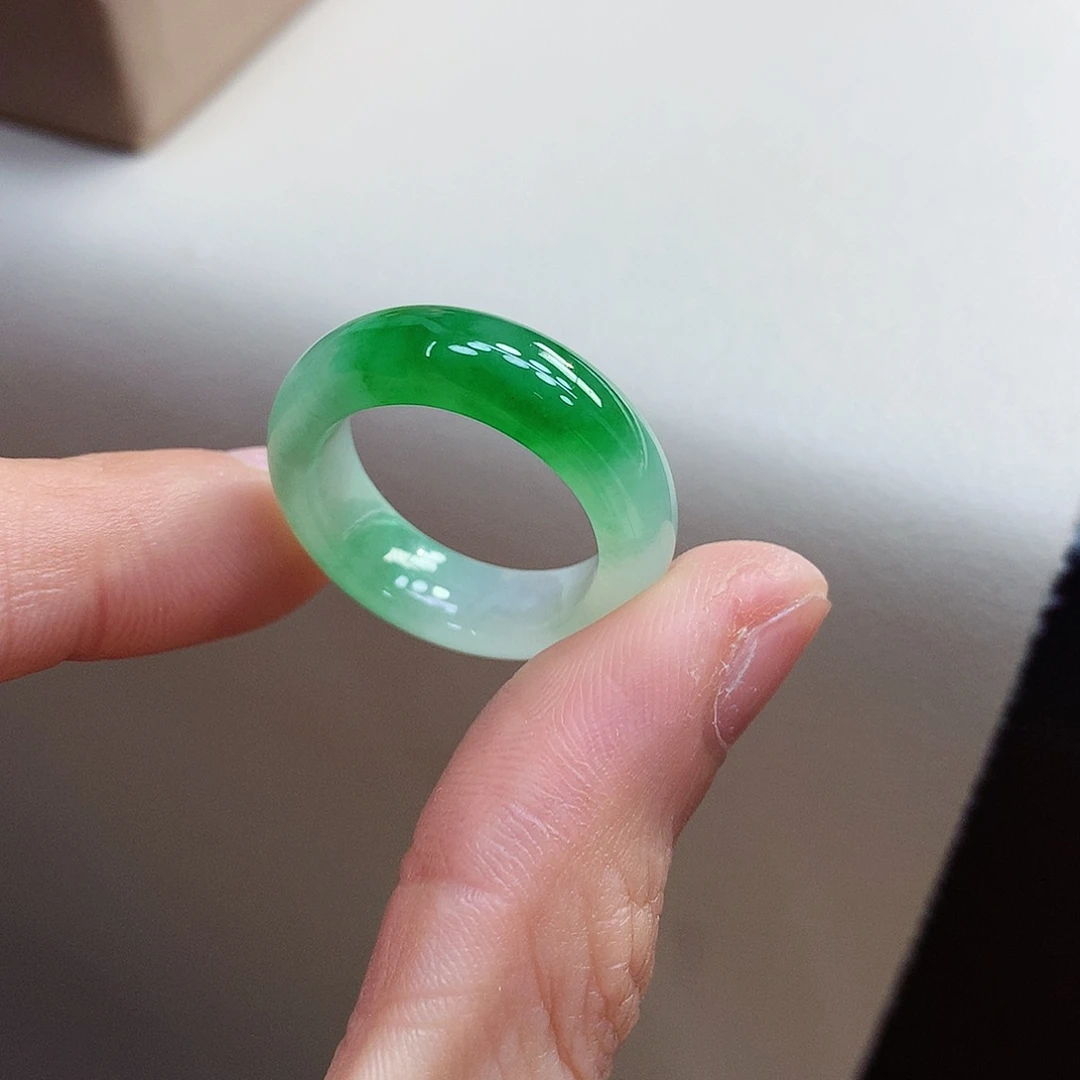 翡翠戒指未镶嵌16号