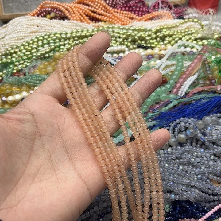 玛瑙/玉髓珠宝半成品未镶嵌一条4mm藕粉