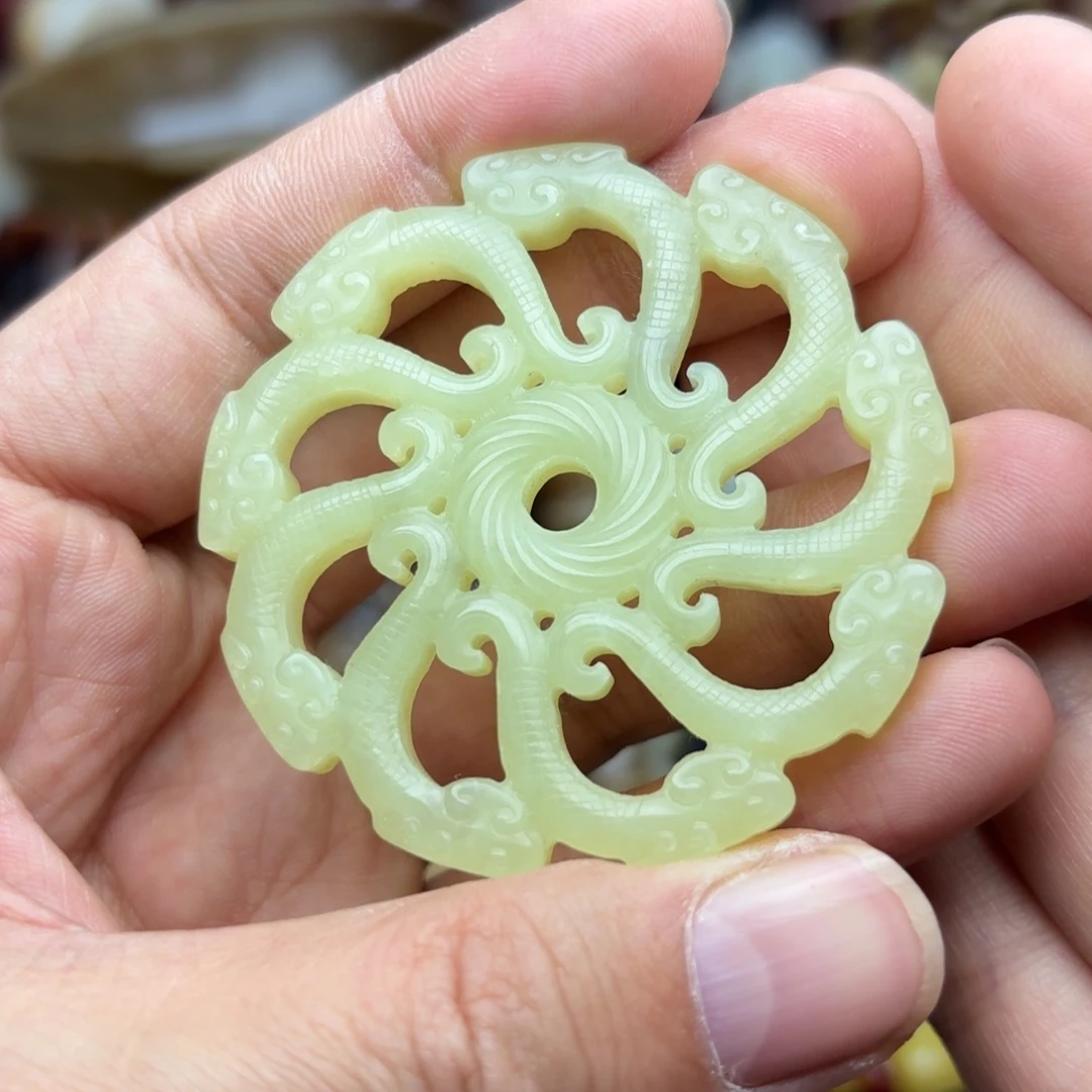 和田玉未镶嵌吊坠(不含链)