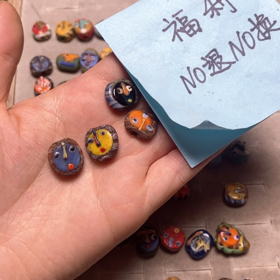 琉璃颈饰印度尼西亚专拍