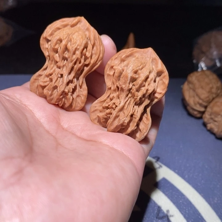 文玩核桃吊坠葫芦