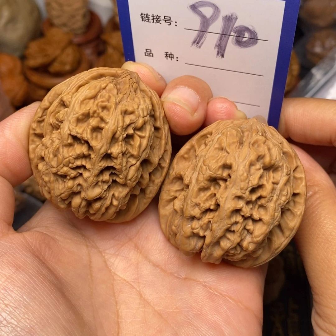 文玩核桃把件Q***n将军膀全品41。 910