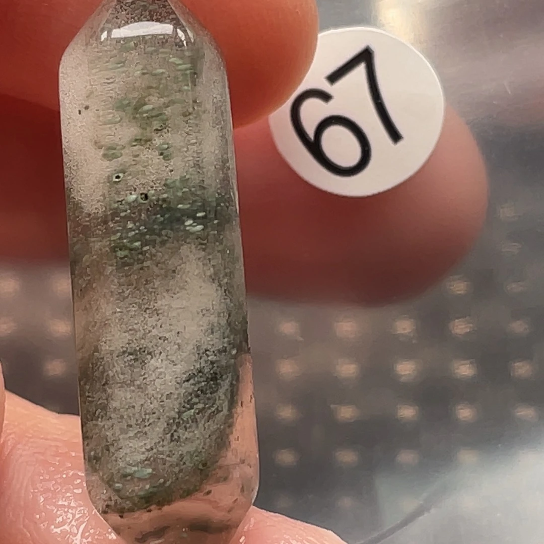 功***城颈饰水晶未镶嵌天然