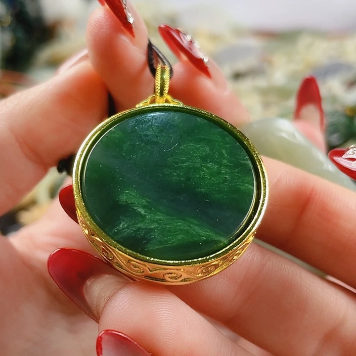 未镶嵌和田玉挂件