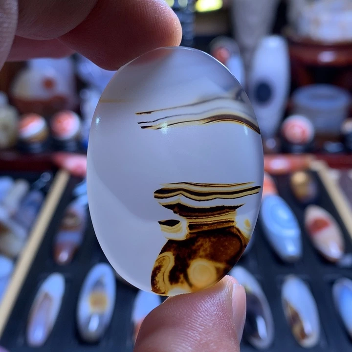 玛瑙/玉髓颈饰未镶嵌