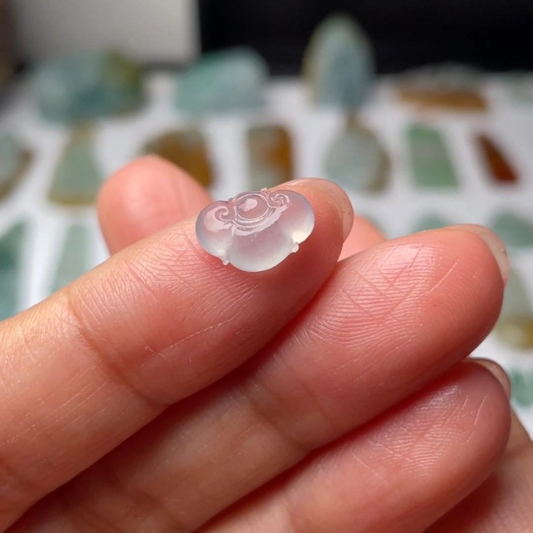 定制翡翠未镶嵌天然翡翠