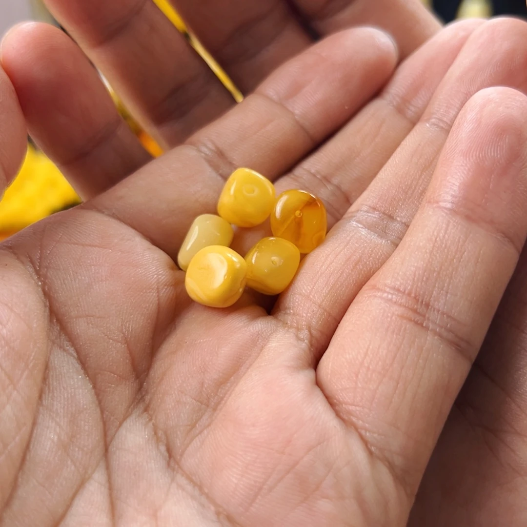 未镶嵌颈饰蜜蜡一****码单珠
