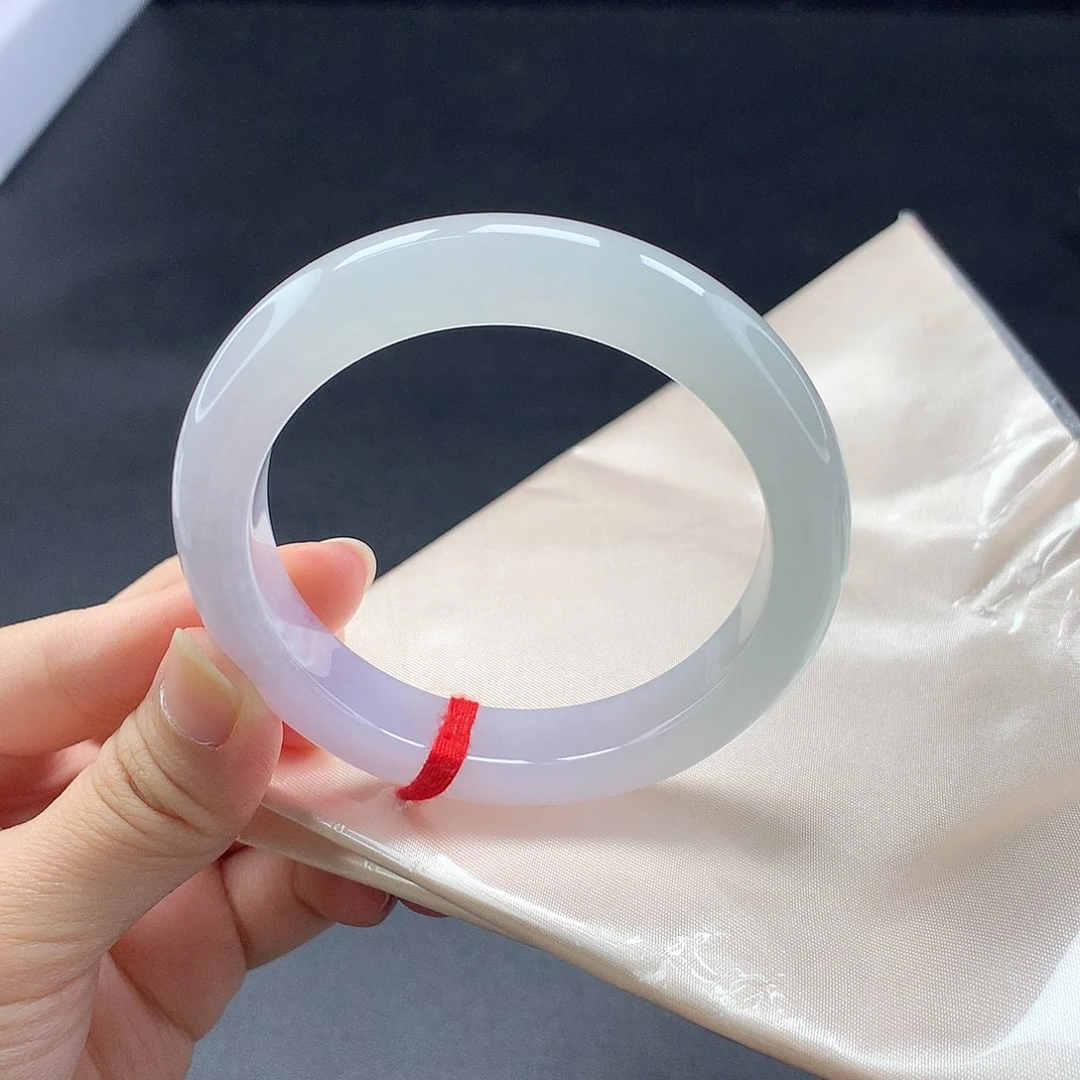 未镶嵌手镯翡翠（52号）