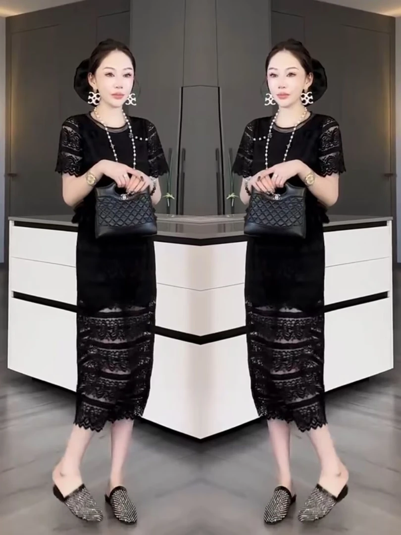 网红气质时尚少女风裙子蕾丝时尚套装包臀拼接