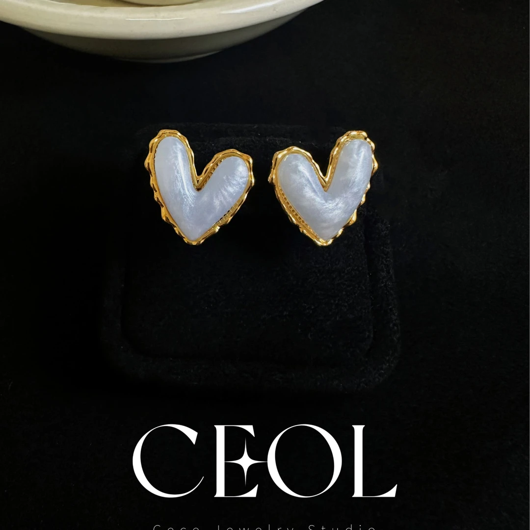 铜合金耳饰 CEOL【恋恋海屿】春夏欧若风粉蓝色浮雕爱心糖果色耳环
