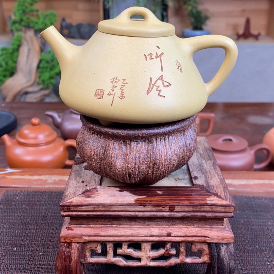 茶壶紫砂黄段雕刻子冶石瓢