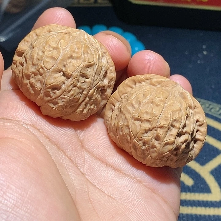 【闪购商品】文玩核桃吊坠大**手南瓜墩