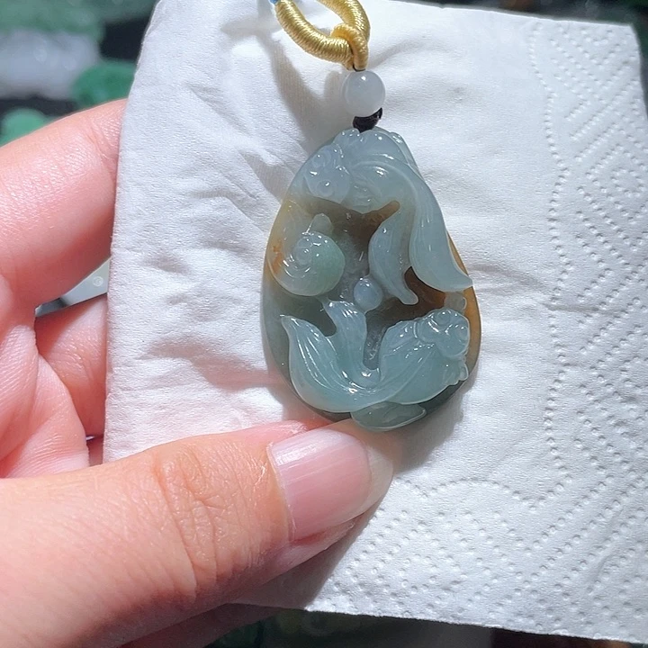 颈饰未镶嵌翡翠天