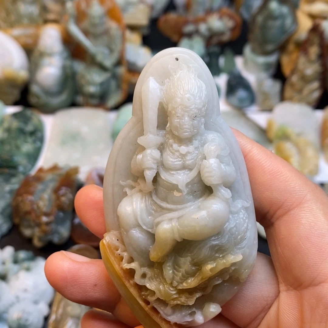 定制翡翠未镶嵌特色2