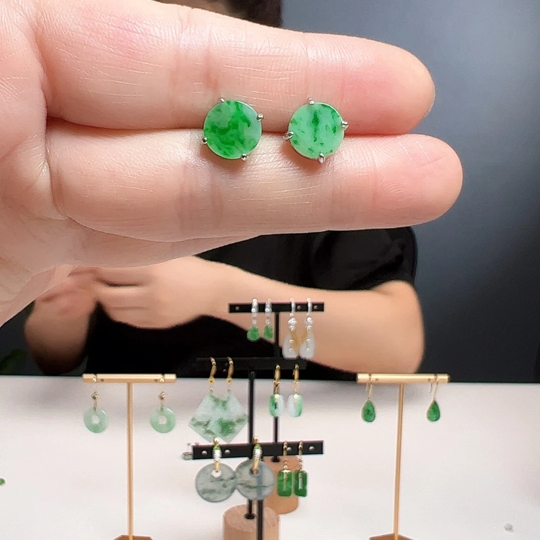 翡翠银S925镶嵌耳饰天然翡翠