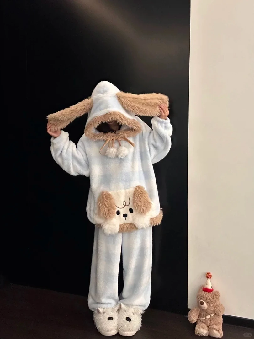 甜美可爱卡通毛绒小狗连帽珊瑚绒睡衣女秋冬新款保暖家居服套装