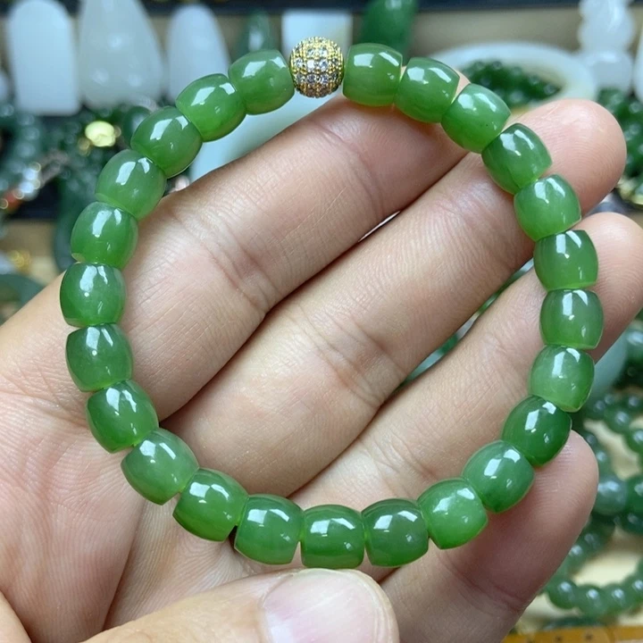 手串未镶嵌和田玉（碧玉）