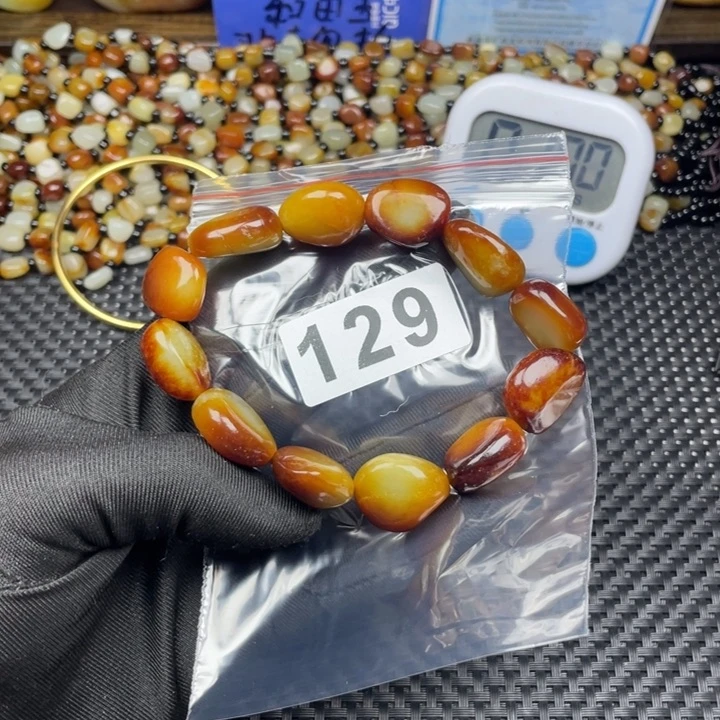 和田玉未镶嵌珠宝半成品外**骄和田玉