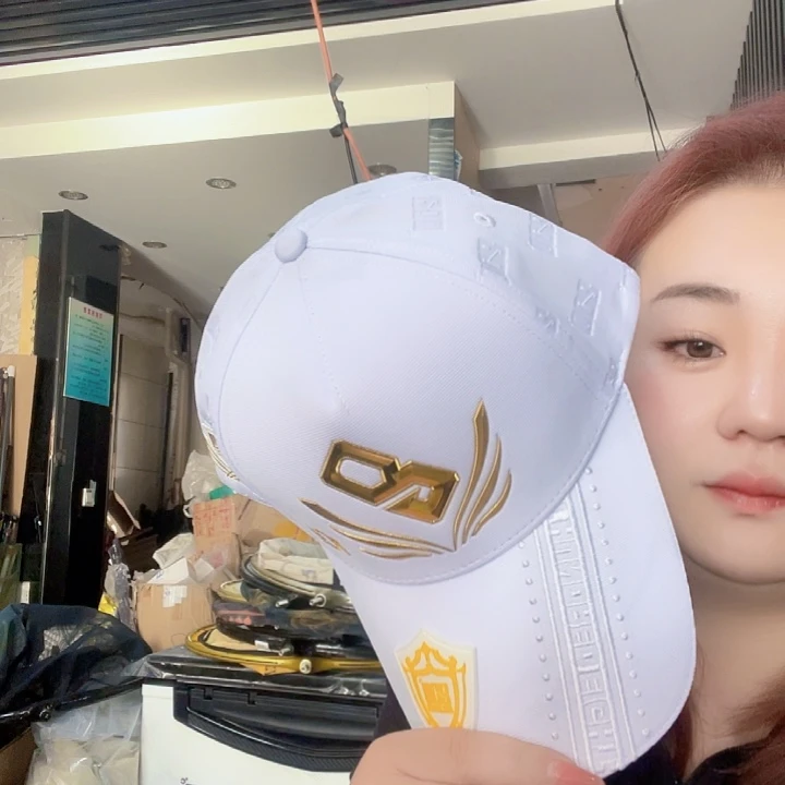 800度帽子白色。