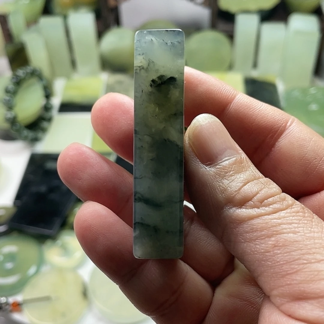 【闪购商品】岫玉挂件未镶嵌承*