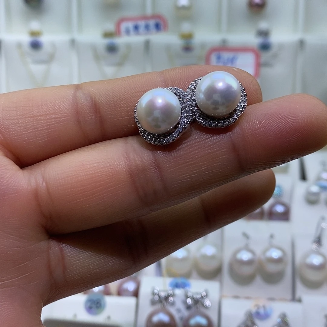 银S925镶嵌淡水珍珠吊坠(赠链)