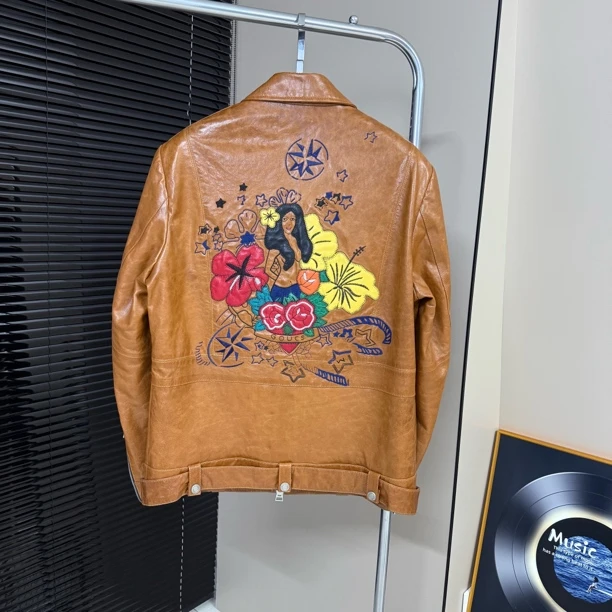 28908定染头层小山羊皮短款后背刺绣翻领皮衣夹克外套美拉德色