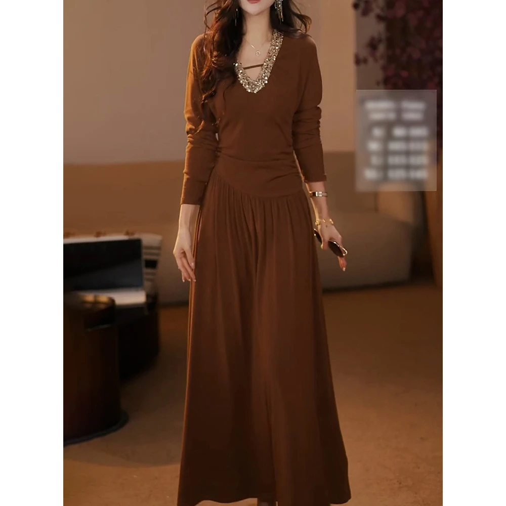 轻奢高级感纯色长袖连衣裙女2025秋季新款时尚洋气收腰显瘦A字裙