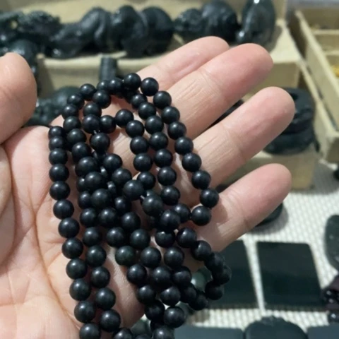 和田玉手串未镶嵌