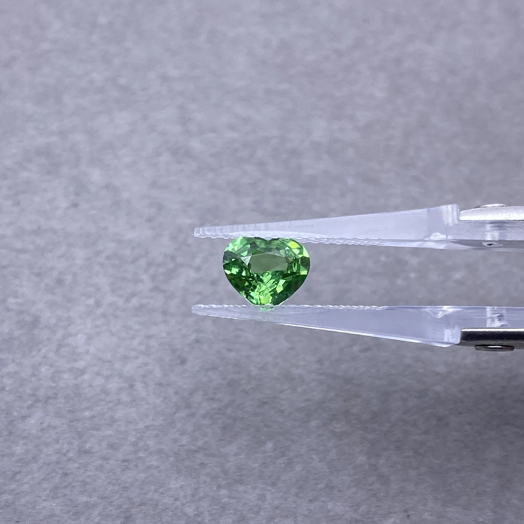 TVSPvv 沙弗莱石-1.58ct（00983500）0110