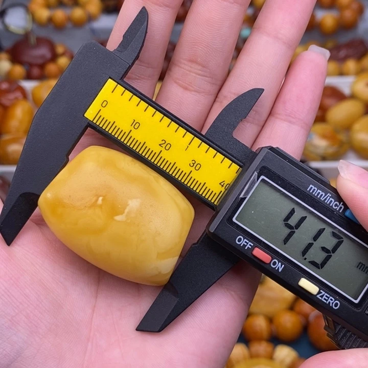 未镶嵌琥珀裸石蜜蜡L