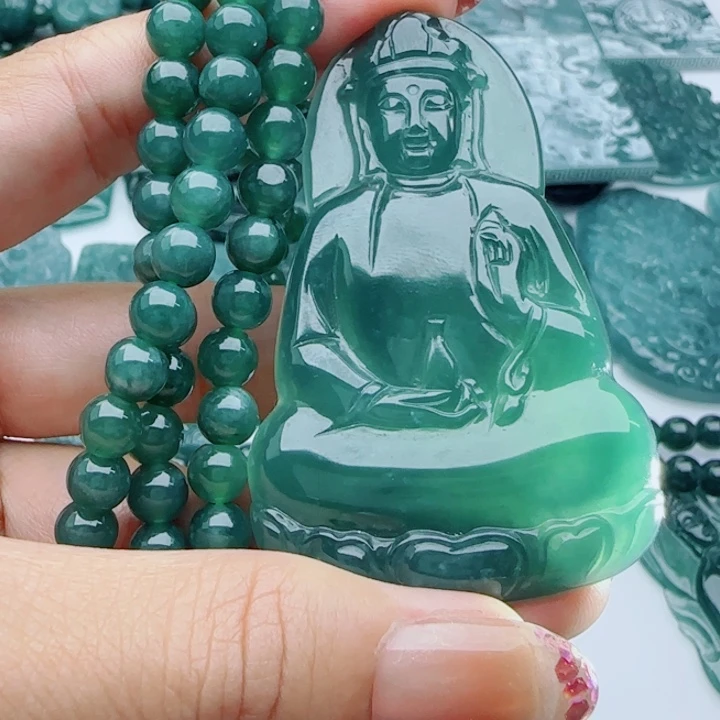 翡翠未镶嵌颈饰多样性发货天然A货翡翠