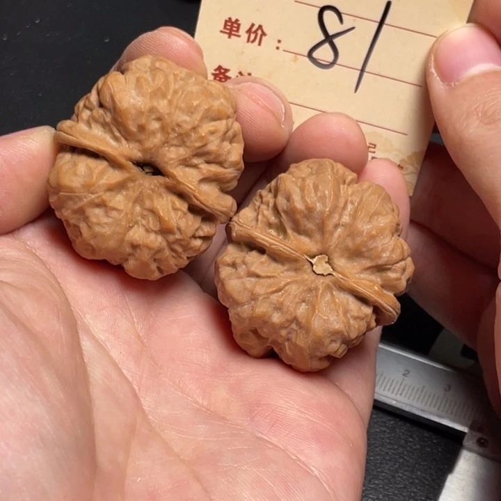 把件文玩核桃蛙蛙37尺白茬81