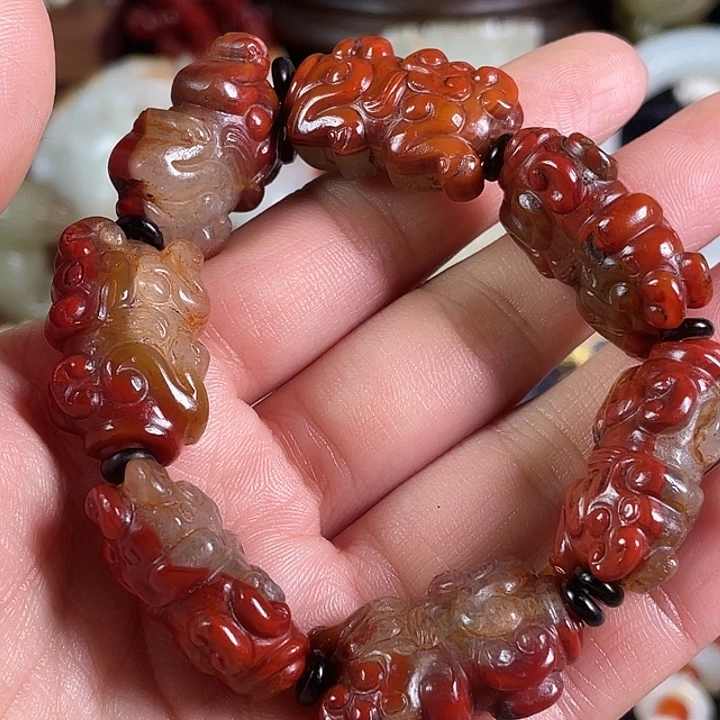 随***心和田玉未镶嵌挂件