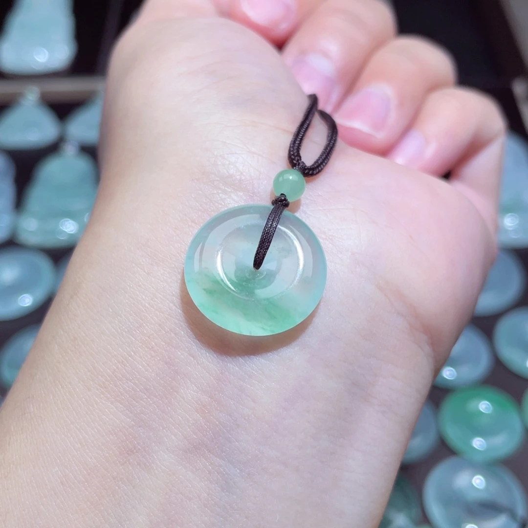 颈饰未镶嵌翡翠扣子