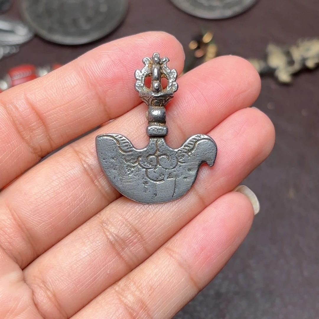 铜星月菩提吊坠项链