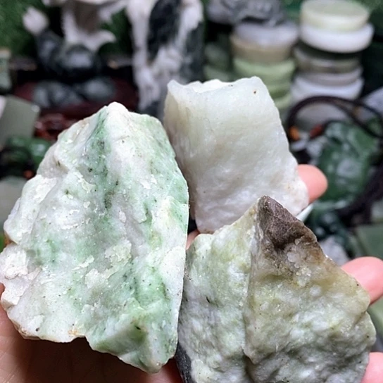 未镶嵌和田玉（糖玉）珠宝半成品