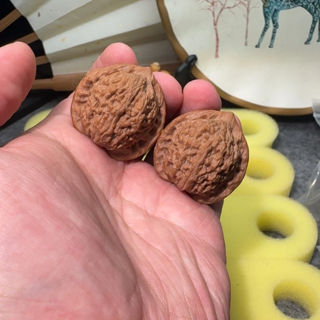 文玩核桃吊坠35七步沟公子帽