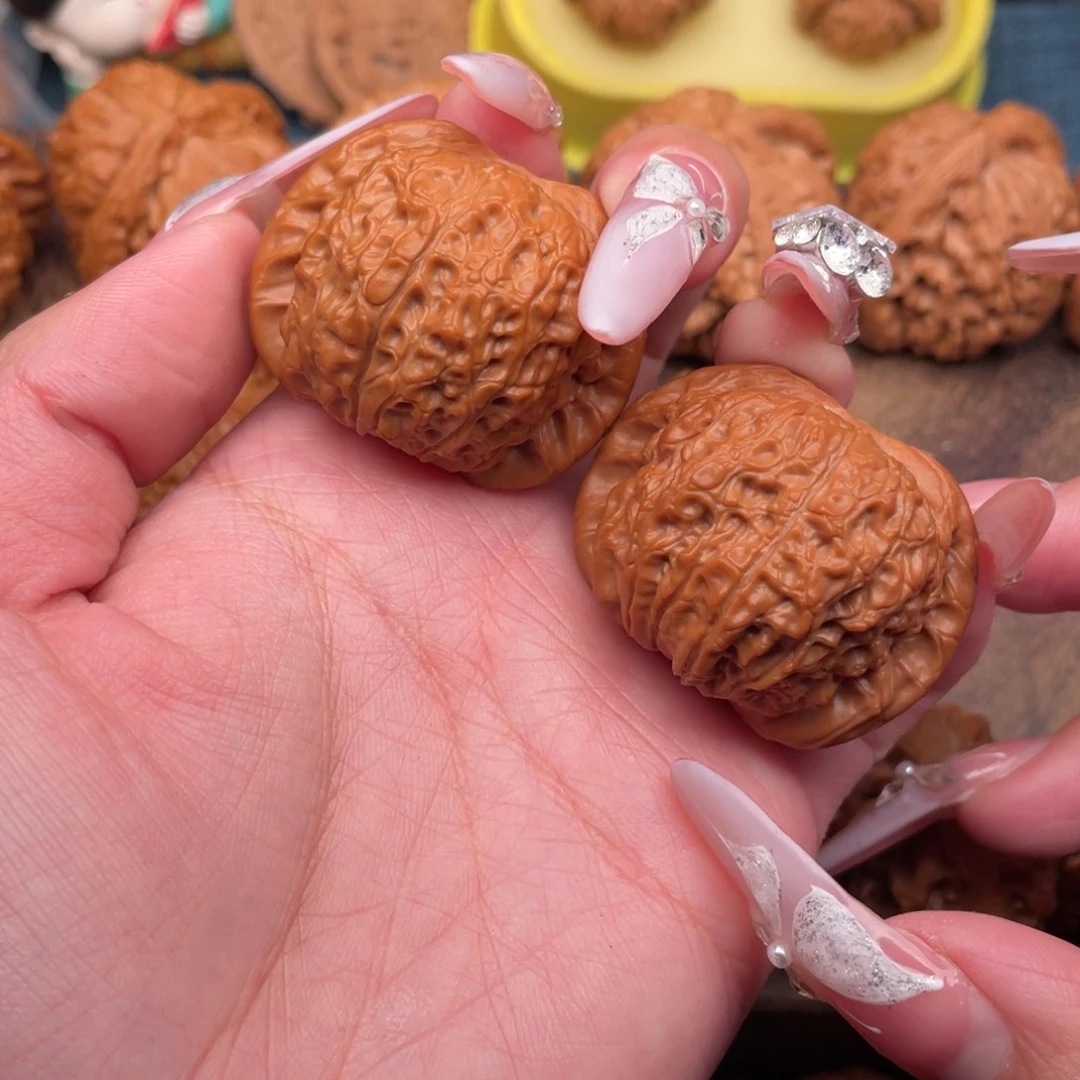 文玩核桃把件全品毕业血麒麟41