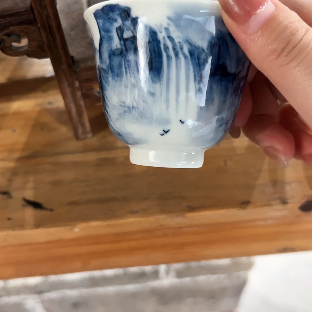 飞***式青花手绘山水主人杯