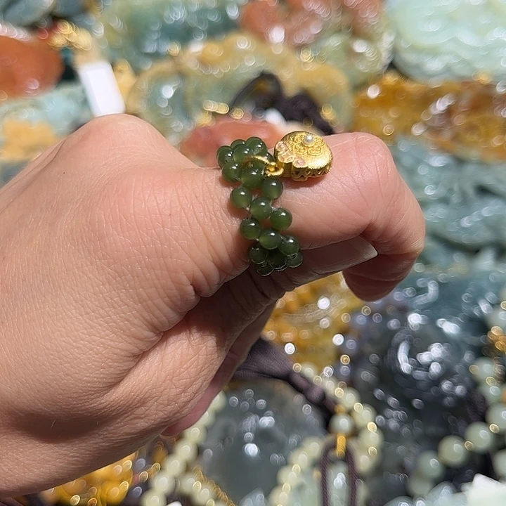 岫玉未镶嵌毛衣链