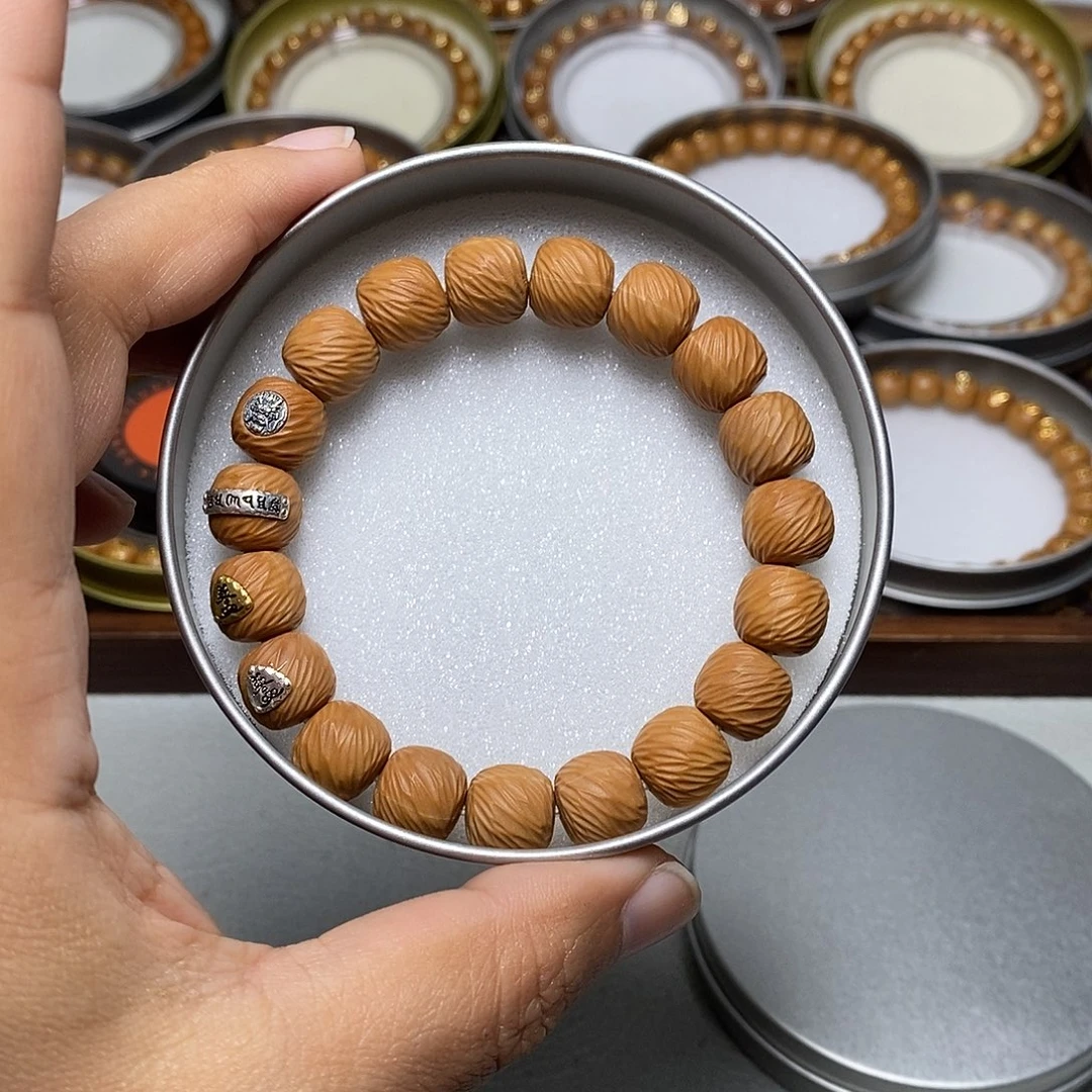 猴头核桃手串72号四标毕业云锦11+左右