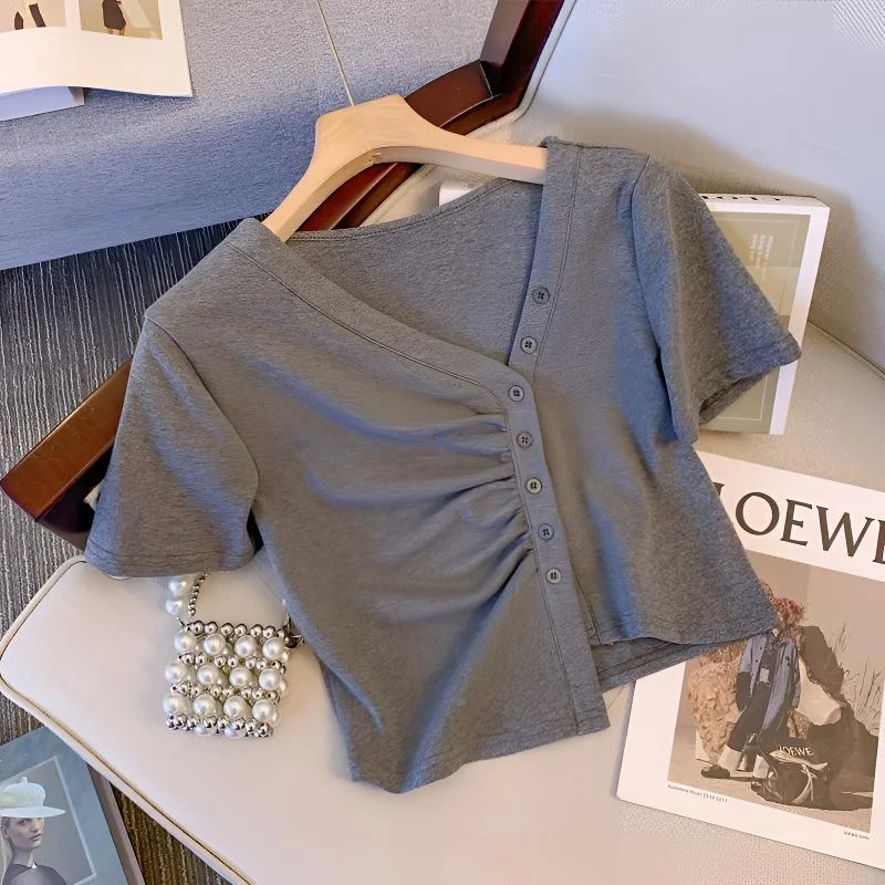 大码女装人棉短款不规则v领短袖T恤夏季胖mm遮肚子显瘦甜辣上衣