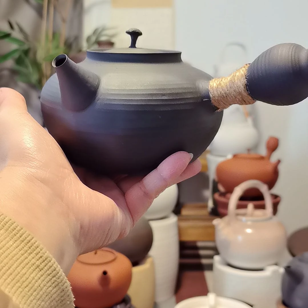 红泥11111111111111