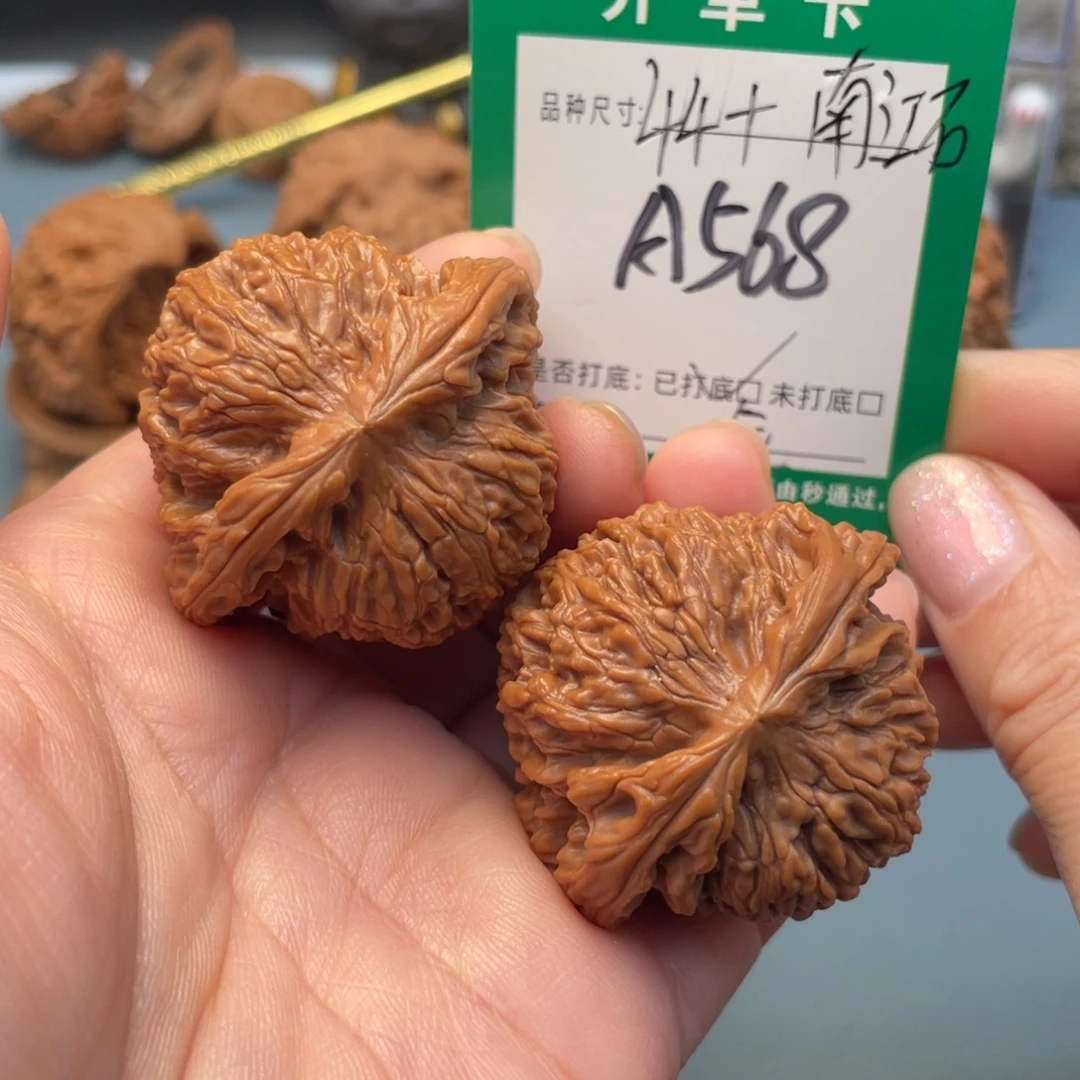 吊坠桃核文玩核桃