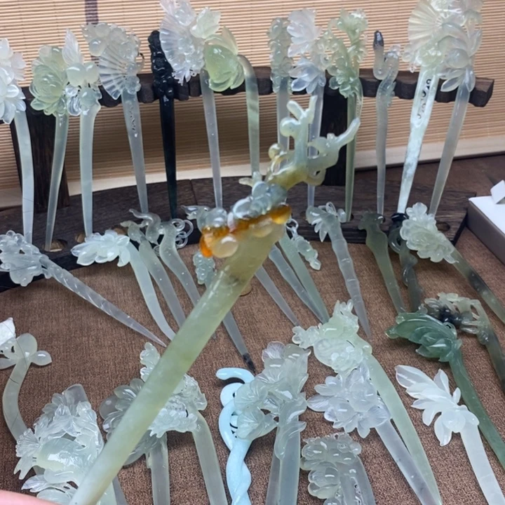 蛇纹石玉未镶嵌发簪