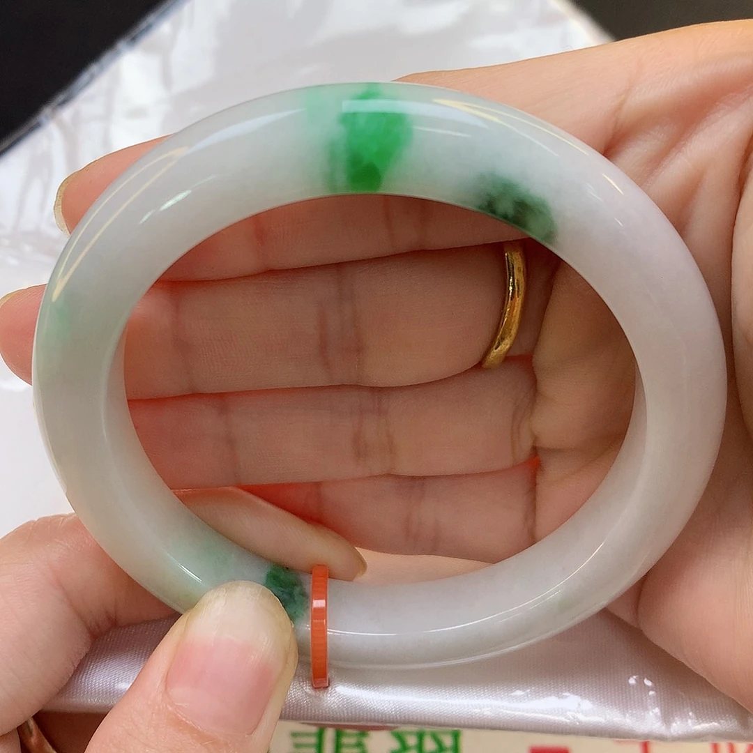 翡翠手镯未镶嵌缅甸天然翡翠手镯094