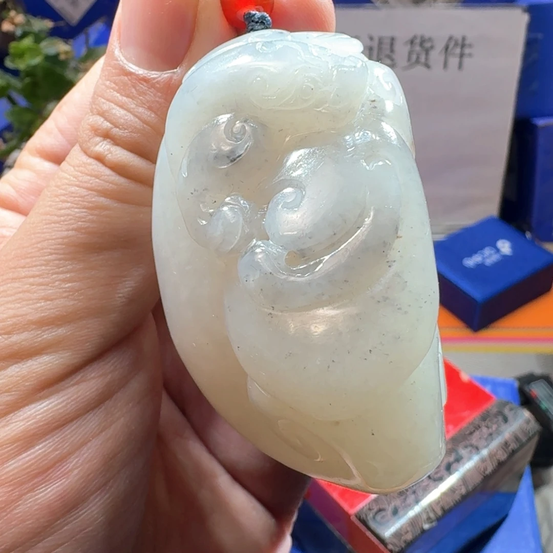 和田玉（糖玉）未镶嵌颈饰