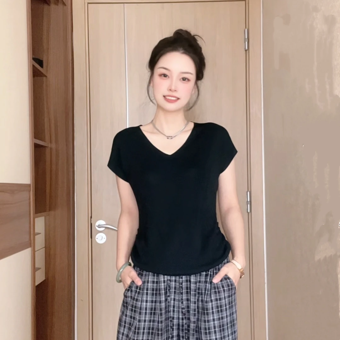 简约V领修身两侧褶皱显瘦针织衫S010